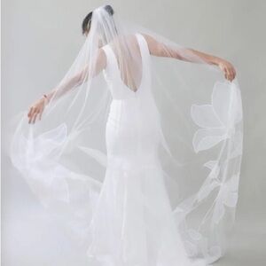 NEW Tulle and Organza Floral Wedding Veil - 90” Chapel length